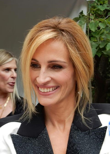 Julia Roberts